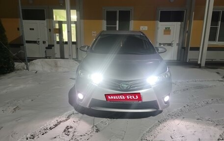 Toyota Corolla, 2013 год, 1 400 000 рублей, 21 фотография