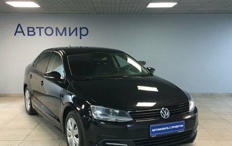 Volkswagen Jetta VI, 2012 год, 1 019 000 рублей, 3 фотография