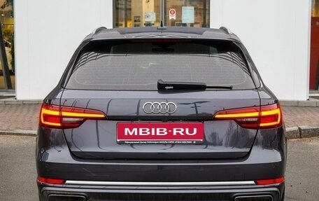 Audi A4, 2019 год, 2 590 000 рублей, 5 фотография
