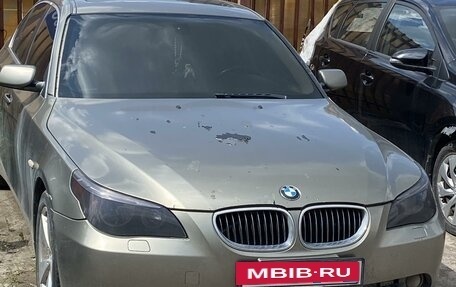 BMW 5 серия, 2005 год, 500 000 рублей, 8 фотография