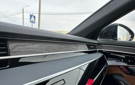 Audi A8, 2022 год, 16 700 000 рублей, 11 фотография