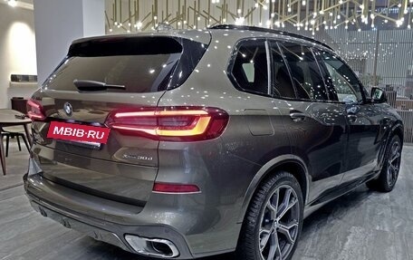 BMW X5, 2021 год, 8 550 000 рублей, 2 фотография