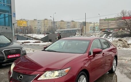 Lexus ES VII, 2013 год, 2 500 000 рублей, 1 фотография