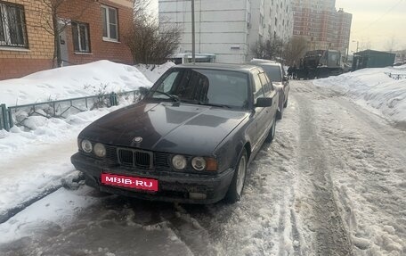 BMW 5 серия, 1992 год, 380 000 рублей, 1 фотография
