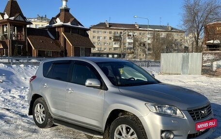 Toyota RAV4, 2012 год, 1 619 000 рублей, 2 фотография