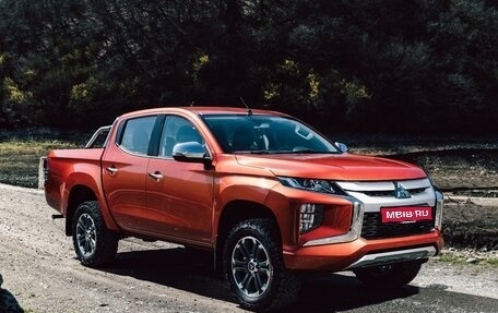 Mitsubishi L200 IV рестайлинг, 2020 год, 3 600 000 рублей, 1 фотография