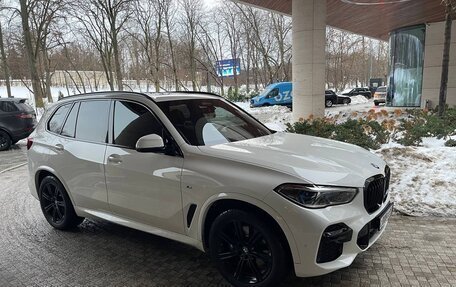 BMW X5, 2022 год, 9 750 000 рублей, 3 фотография