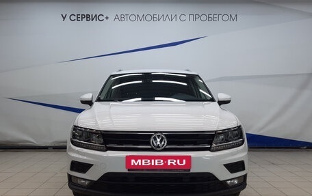 Volkswagen Tiguan II, 2018 год, 2 080 000 рублей, 6 фотография