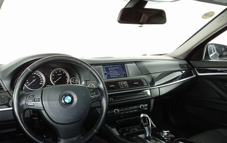 BMW 5 серия, 2011 год, 1 600 000 рублей, 12 фотография