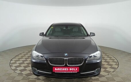 BMW 5 серия, 2011 год, 1 600 000 рублей, 8 фотография