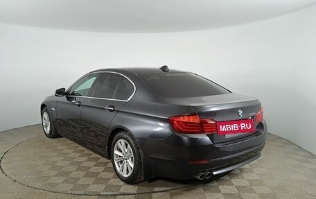 BMW 5 серия, 2011 год, 1 600 000 рублей, 3 фотография