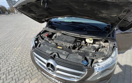 Mercedes-Benz V-Класс, 2016 год, 6 700 000 рублей, 8 фотография