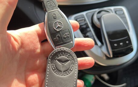 Mercedes-Benz V-Класс, 2016 год, 6 700 000 рублей, 22 фотография