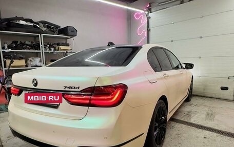 BMW 7 серия, 2016 год, 4 990 000 рублей, 2 фотография