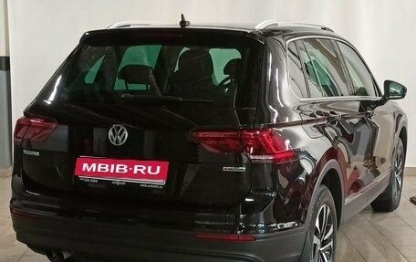 Volkswagen Tiguan II, 2019 год, 2 690 000 рублей, 4 фотография