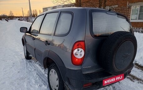 Chevrolet Niva I рестайлинг, 2012 год, 530 000 рублей, 4 фотография