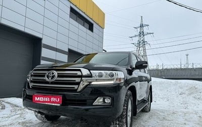Toyota Land Cruiser 200, 2017 год, 9 100 000 рублей, 1 фотография