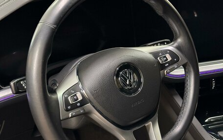 Volkswagen Touareg III, 2019 год, 5 950 000 рублей, 5 фотография