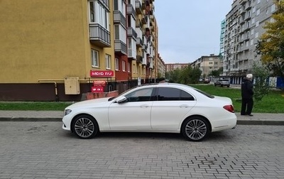 Mercedes-Benz E-Класс, 2016 год, 3 200 000 рублей, 1 фотография