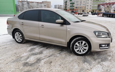 Volkswagen Polo VI (EU Market), 2015 год, 1 350 000 рублей, 2 фотография