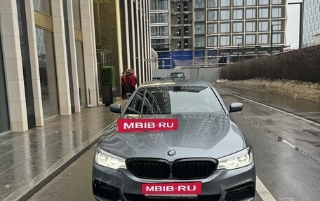 BMW 5 серия, 2020 год, 5 150 000 рублей, 2 фотография