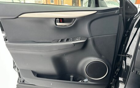 Lexus NX I, 2017 год, 3 190 000 рублей, 7 фотография