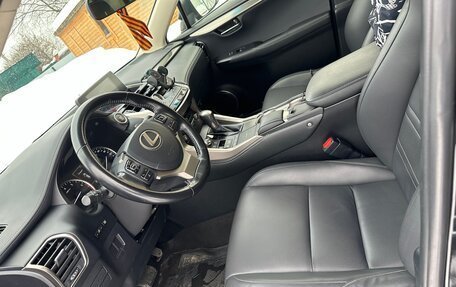 Lexus NX I, 2017 год, 3 190 000 рублей, 8 фотография