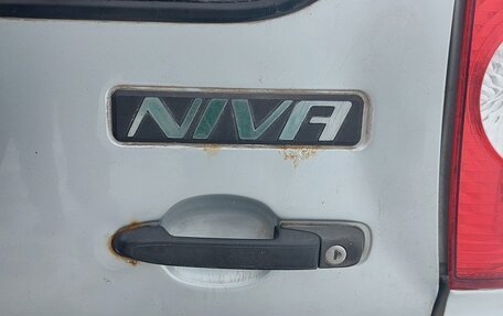 Chevrolet Niva I рестайлинг, 2010 год, 550 000 рублей, 11 фотография