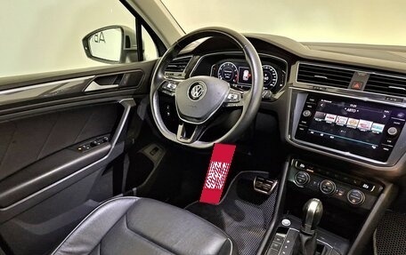 Volkswagen Tiguan II, 2019 год, 2 557 000 рублей, 8 фотография