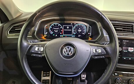 Volkswagen Tiguan II, 2019 год, 2 557 000 рублей, 12 фотография