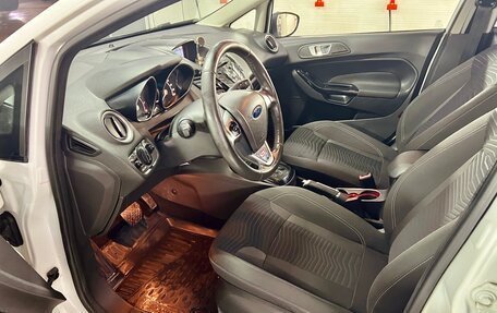 Ford Fiesta, 2015 год, 1 080 000 рублей, 11 фотография