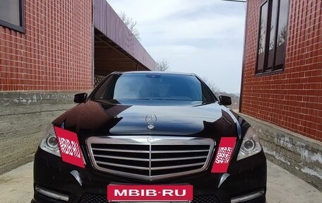 Mercedes-Benz E-Класс, 2012 год, 2 000 000 рублей, 8 фотография