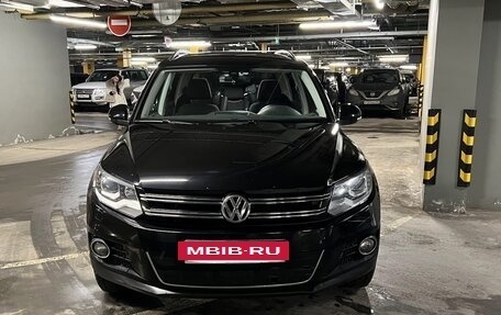 Volkswagen Tiguan I, 2012 год, 1 890 000 рублей, 2 фотография
