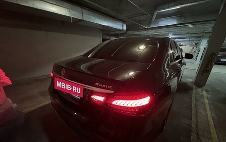 Mercedes-Benz E-Класс, 2021 год, 7 000 000 рублей, 3 фотография