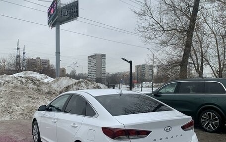 Hyundai Sonata VII, 2019 год, 2 250 000 рублей, 3 фотография