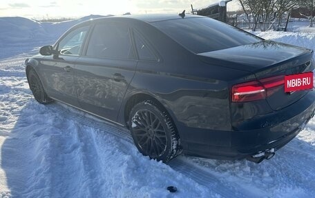 Audi A8, 2011 год, 1 399 999 рублей, 5 фотография