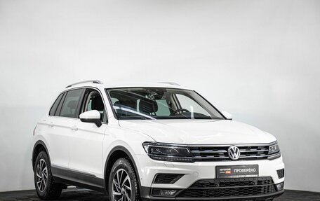 Volkswagen Tiguan II, 2018 год, 2 499 000 рублей, 3 фотография