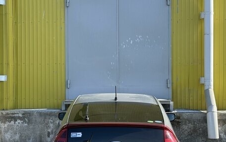 Honda Insight II рестайлинг, 2012 год, 1 090 000 рублей, 8 фотография
