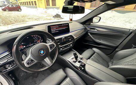 BMW 5 серия, 2021 год, 6 250 000 рублей, 13 фотография