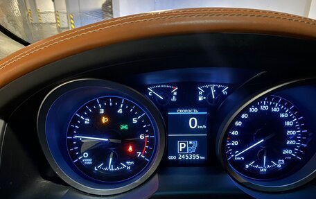 Toyota Land Cruiser 200, 2014 год, 4 100 000 рублей, 5 фотография