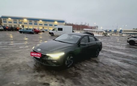 Hyundai Elantra, 2023 год, 2 370 000 рублей, 9 фотография
