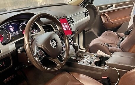 Volkswagen Touareg III, 2012 год, 2 600 000 рублей, 5 фотография