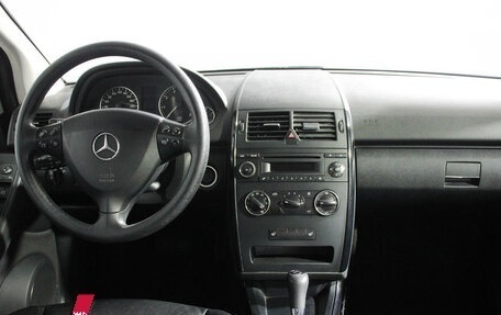 Mercedes-Benz A-Класс, 2011 год, 850 000 рублей, 12 фотография