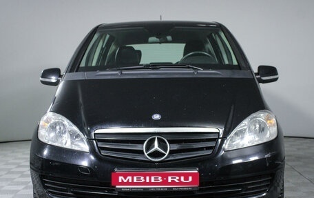 Mercedes-Benz A-Класс, 2011 год, 850 000 рублей, 2 фотография