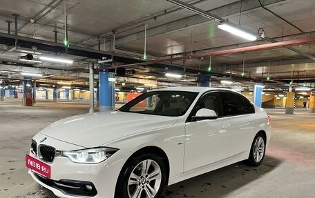 BMW 3 серия, 2017 год, 2 490 000 рублей, 7 фотография