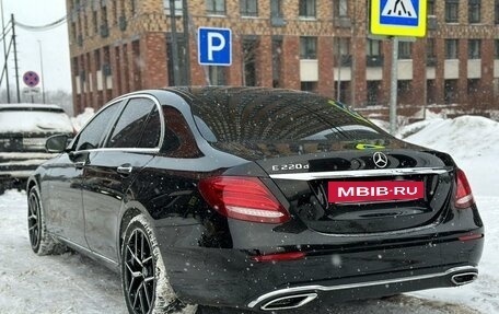 Mercedes-Benz E-Класс, 2017 год, 2 749 000 рублей, 5 фотография