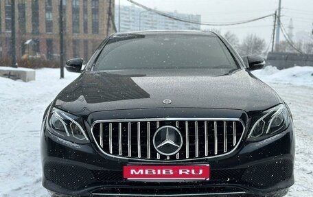 Mercedes-Benz E-Класс, 2017 год, 2 749 000 рублей, 3 фотография