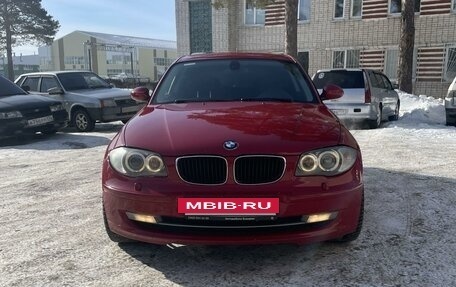 BMW 1 серия, 2008 год, 870 000 рублей, 6 фотография