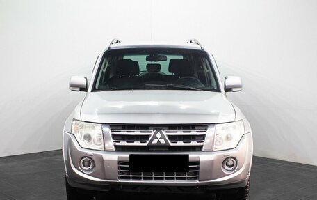 Mitsubishi Pajero IV, 2011 год, 2 249 000 рублей, 2 фотография