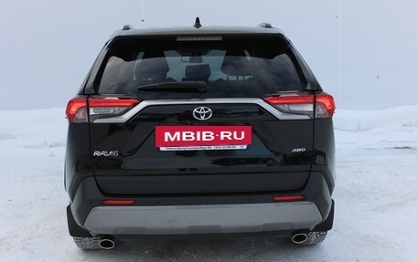 Toyota RAV4, 2020 год, 3 490 000 рублей, 3 фотография